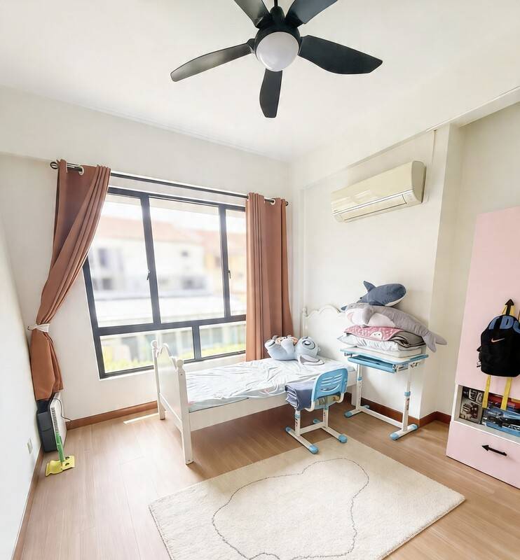 Private room with garden, barbecue & pool