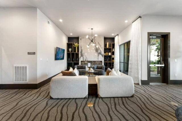 Charming rental apartment with pool | Pets are welcome — photo 2