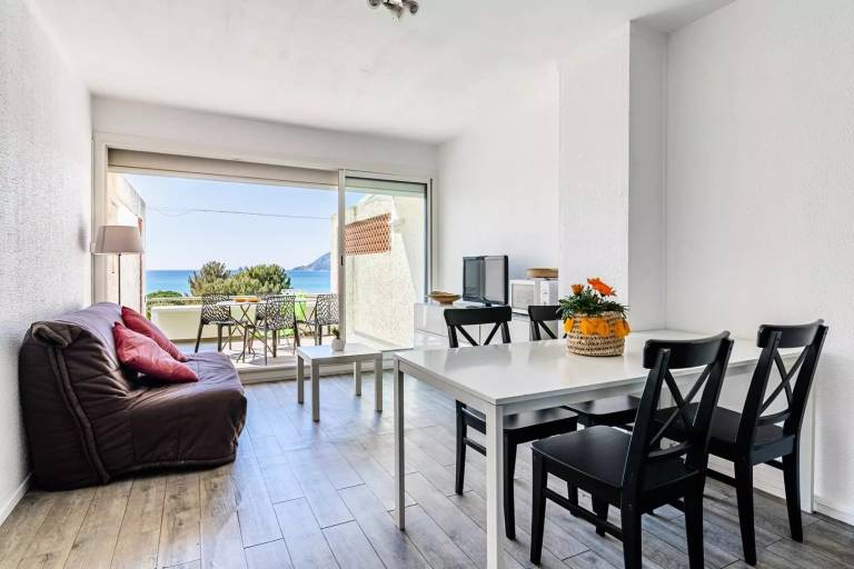 Residence Bali - Apartment beach view with terrace and wifi — photo 2