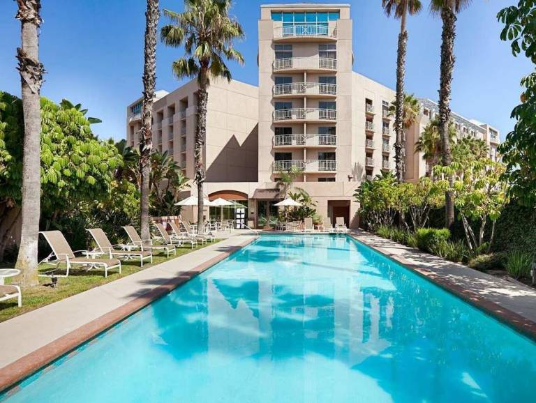 Embassy Suites by Hilton Brea North Orange County — photo 5