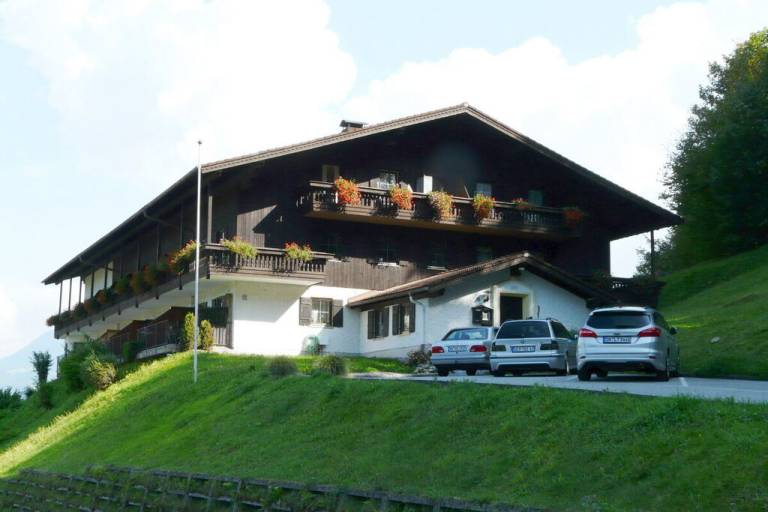 House with sauna & patio | Close to the ski | Pets are welcome — photo 2