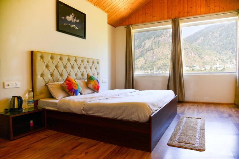 Pleasant villa with yard | Suitable for remote work | Pets allowed — photo 2