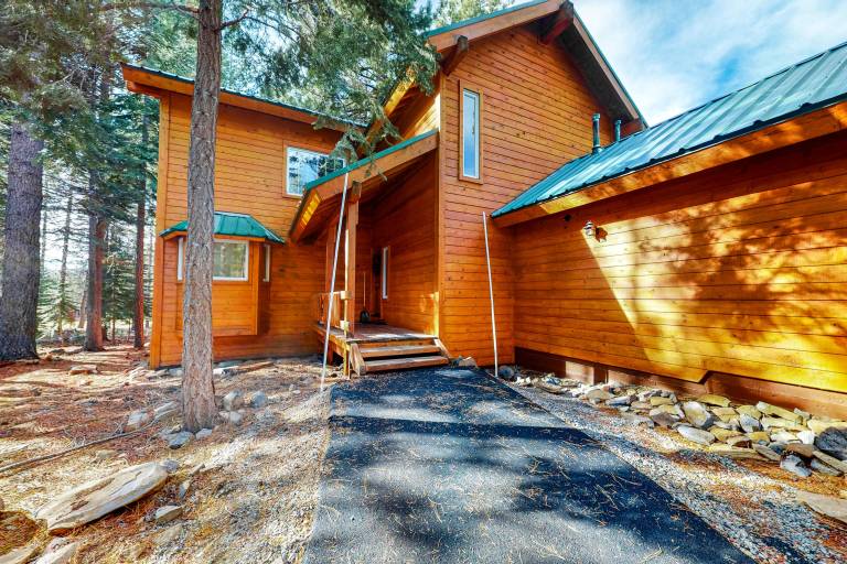 Cabin Donner Lake