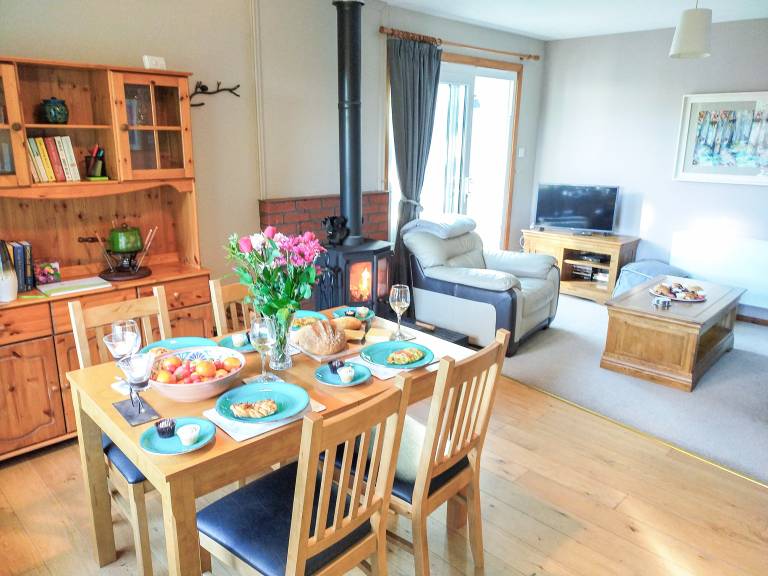 Child-friendly nice cottage with BBQ & yard | River view | Pet-friendly — photo 5