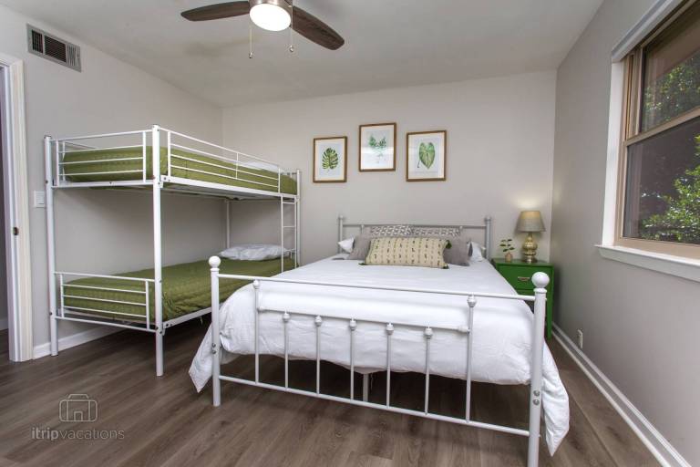Condo with 2 rooms for 6 persons — photo 5