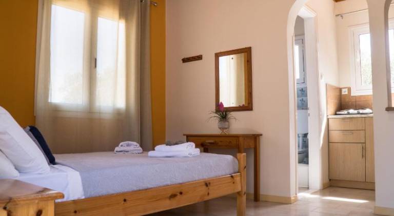 Beautiful house with garden | Pets are welcome in Kefalonia