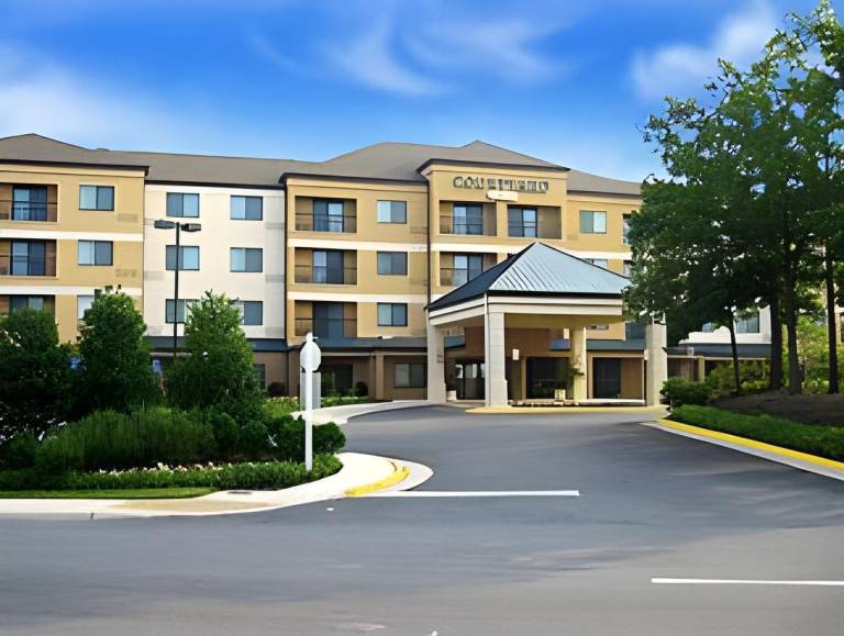 Courtyard by Marriott Springfield in Fairfax, VA