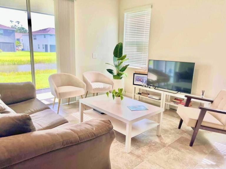 The Meadows Vacation Rentals from 85 HomeToGo