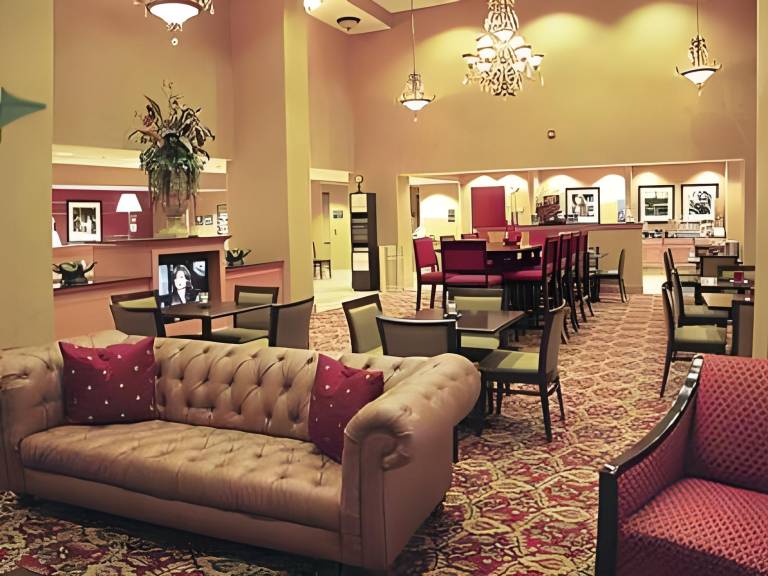 Hampton Inn & Suites Grenada — photo 5