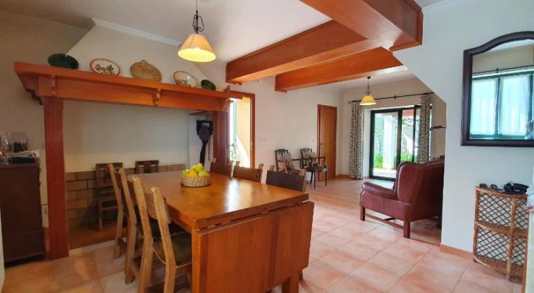 Fully equipped house with garden, private pool & barbeque | Suitable for remote work | Dogs allowed — photo 2