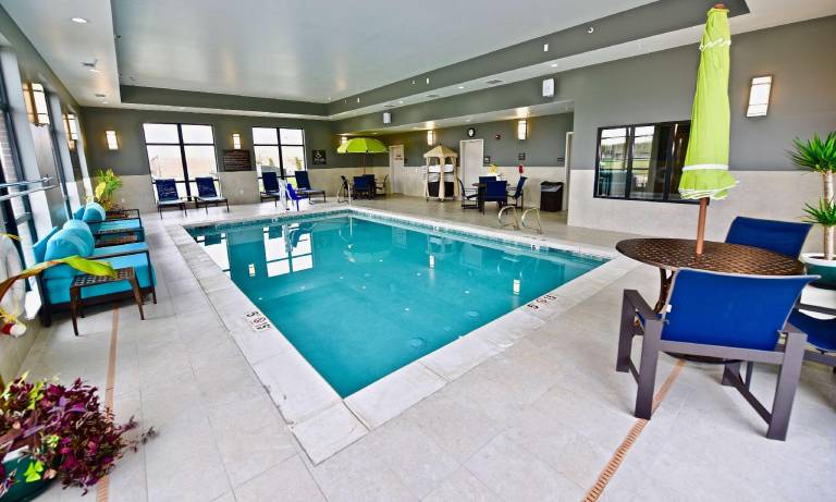 Hampton Inn Kirksville — photo 3