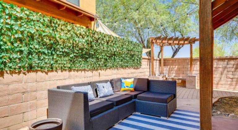 195 m&sup2; Ferienhaus