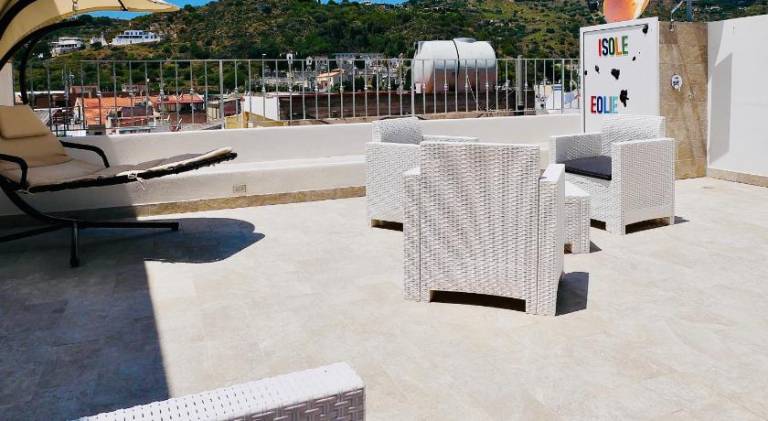 House with yard & terrace | Pets are welcome — photo 3