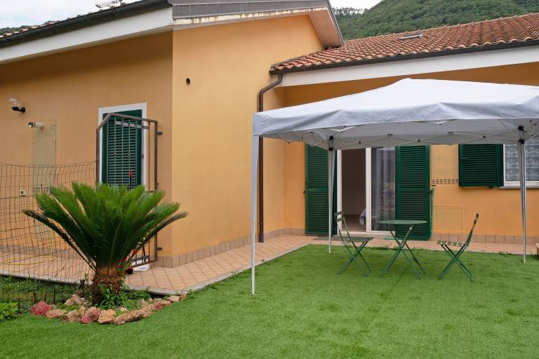 Villa 'Il Frutteto 49' with Private Terrace and Wi-Fi — photo 2