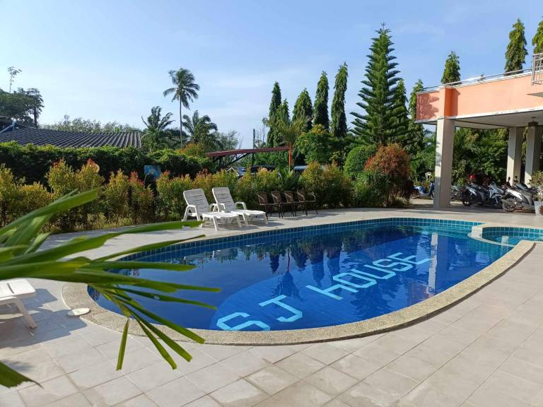 Apartment with pool | Suitable for remote work | Dogs allowed — photo 3
