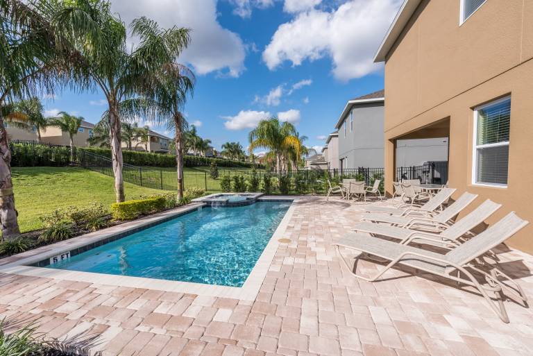 Inviting Home with Private Pool near Disney with Water Park & Resort Access at Encore Resort - 7498MR — photo 2