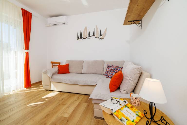 Apartments Iva — photo 4