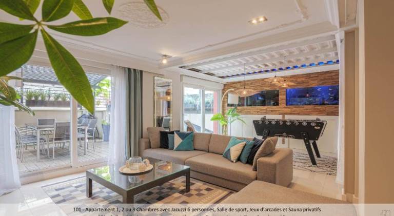 Serviced apartment with sauna & hot tub | Near Palais des Beaux-Arts de Lille — photo 2