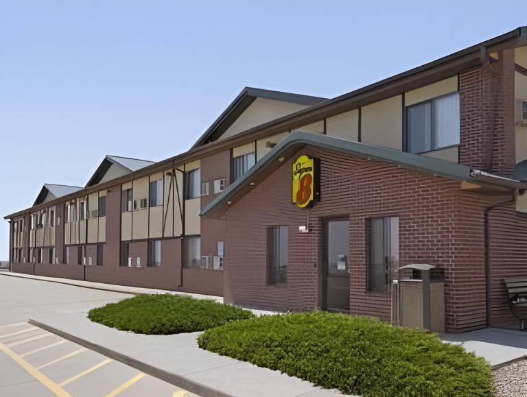Super 8 By Wyndham Murdo in Murdo, SD