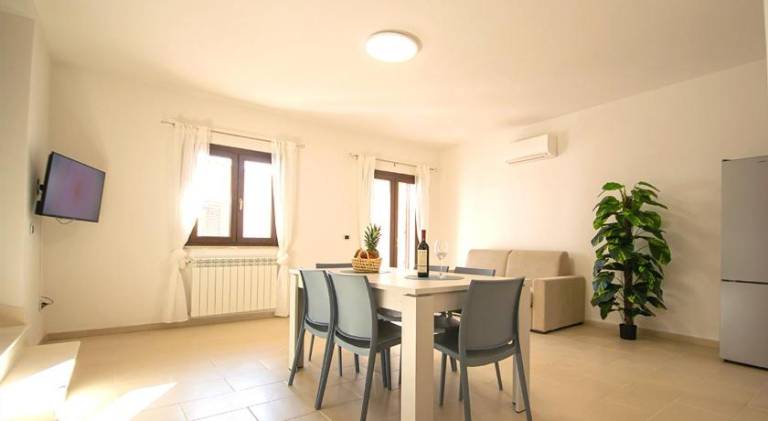Apartment with terrace | Pet-friendly — photo 2