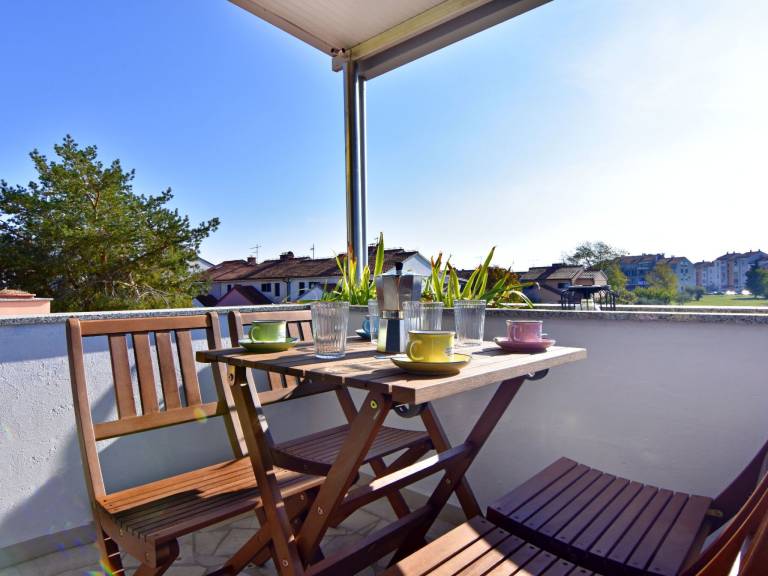 Rental apartment with yard & barbecue | Nature view — photo 2