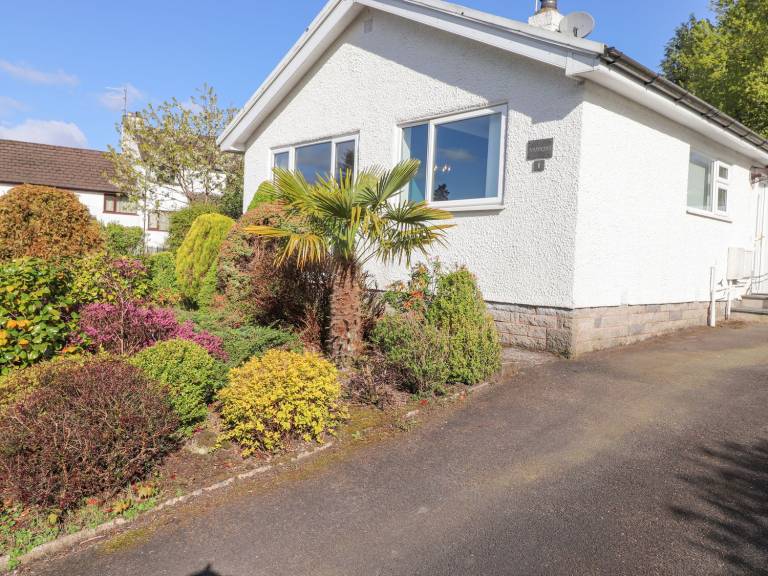 Children-friendly cottage with yard | Pets are welcome — photo 2