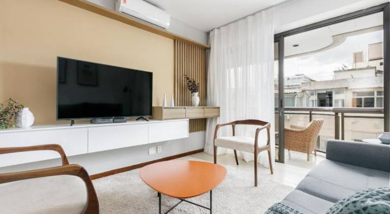 Rental apartment with pool | Beach nearby | Pets are welcome in Rio de Janeiro