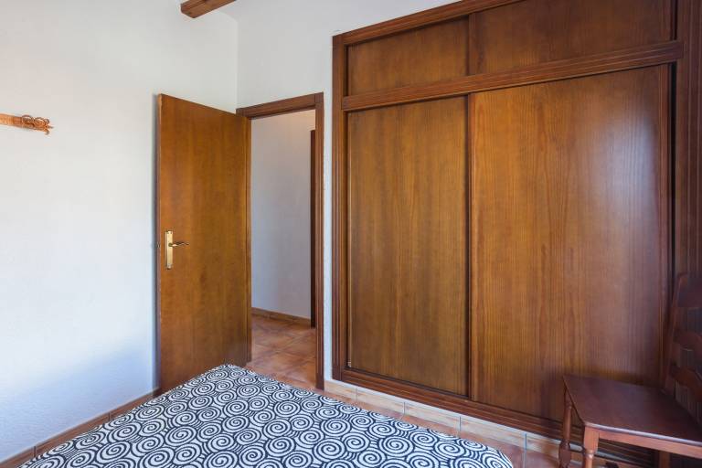 Fully equipped vacation home with pool, patio & grill | Sea view | Close to the beach | Pet-friendly — photo 3