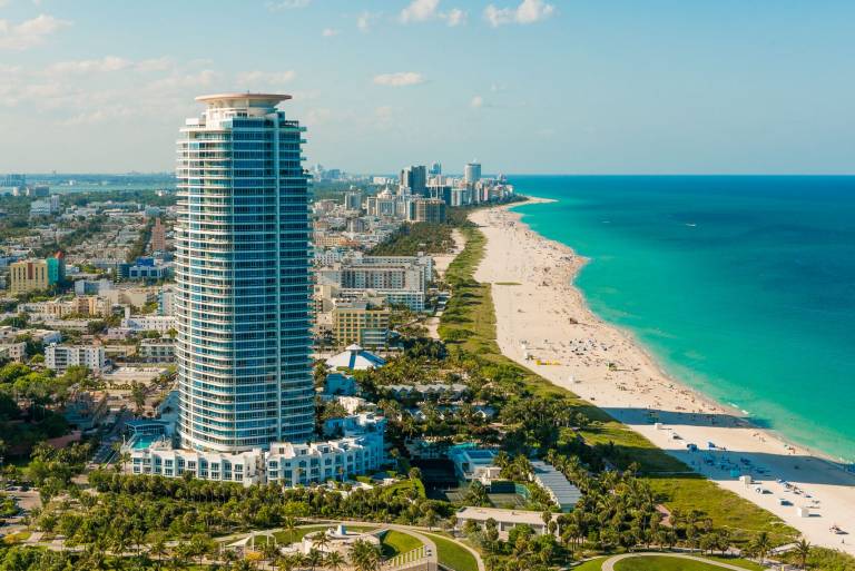 Condo  Fisher Island