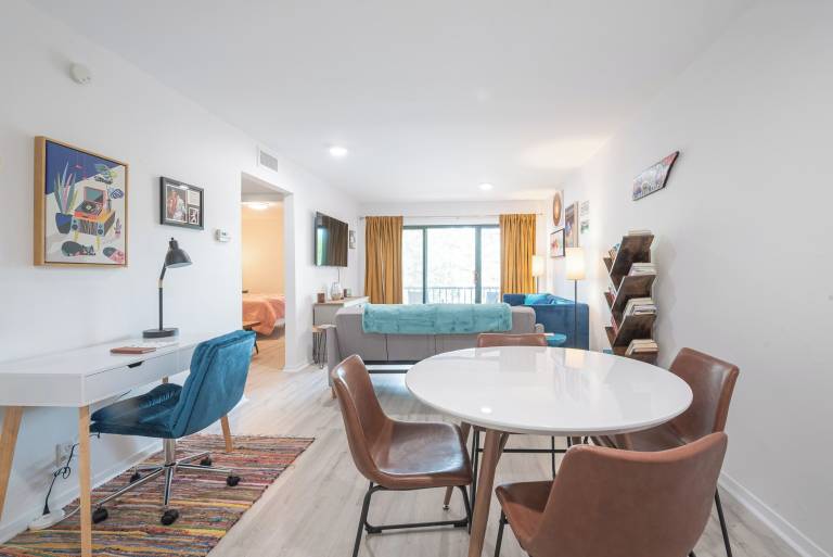 Condo  Collierville
