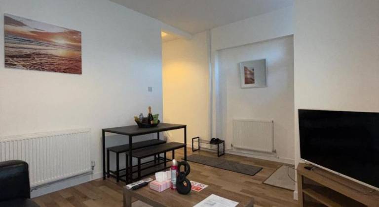 House with 3 rooms for 6 persons in Cardiff