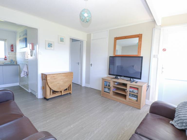 Cottage | Beach view — photo 4