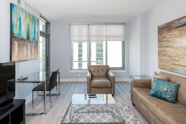 Apartment Chevy Chase