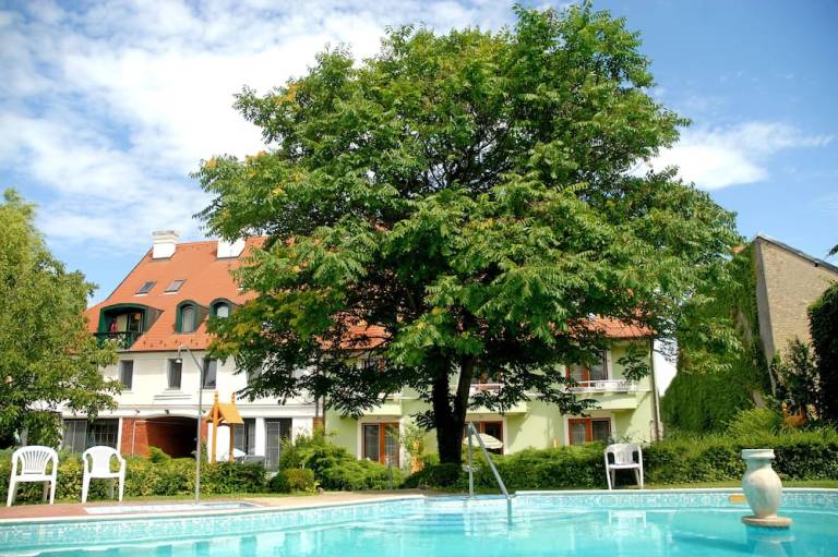 Lägenhetshotell  Keszthely
