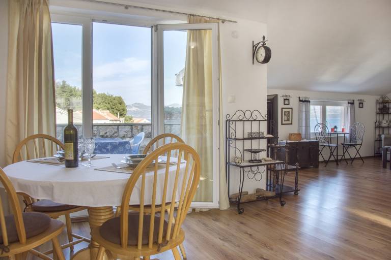 Apartment Otok Rava