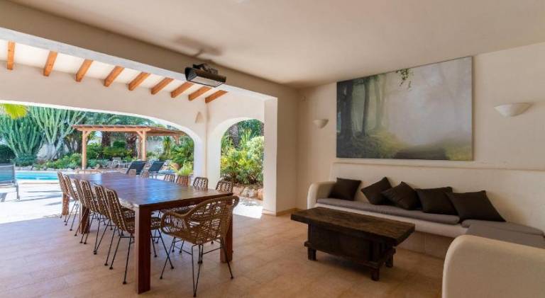 Fully equipped villa with terrace, yard & barbeque | Suitable for remote work | Pet-friendly — photo 4