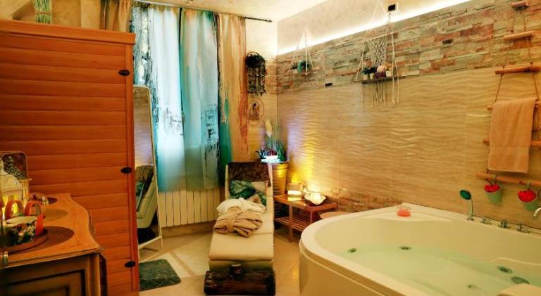 Rental apartment with pool & jacuzzi | Near Rialto Bridge | Pets allowed — photo 2