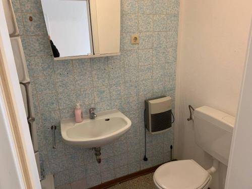 Rental apartment with 2 rooms for 2 persons — photo 3