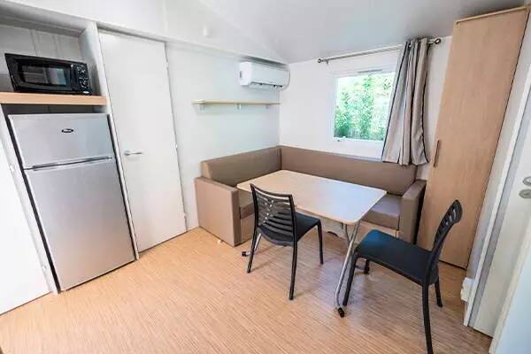 Campsite La Masseria - Mobile home Comfort 3 bdr. 6 pers. Covered Decking A/C — photo 3