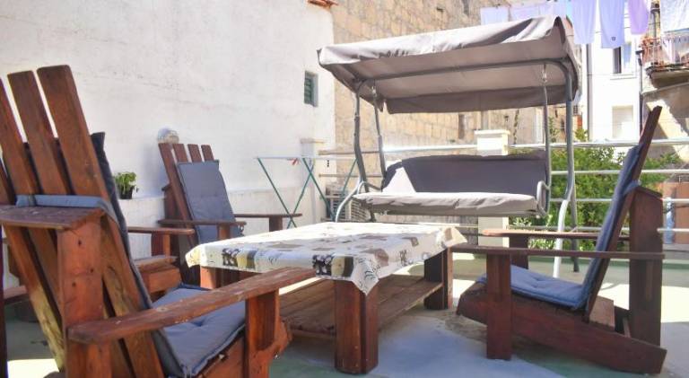 Holiday apartment with patio | Near Diocletian's Palace — photo 5