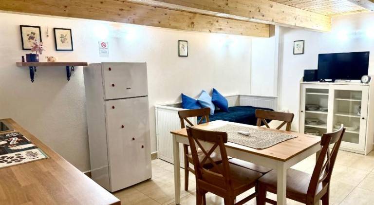 Holiday apartment with 1 room for 4 persons — photo 5