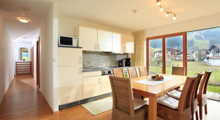 Rental apartment with terrace, yard & BBQ | Ski nearby | Dogs allowed — photo 4