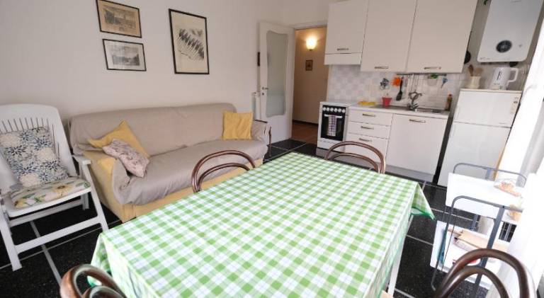 Holiday apartment with 2 rooms for 4 persons — photo 3