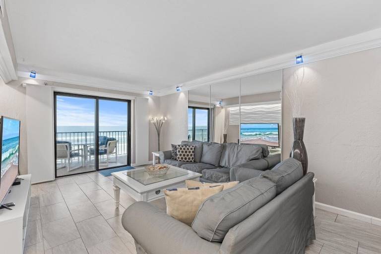 Condo Hacienda Del Sol