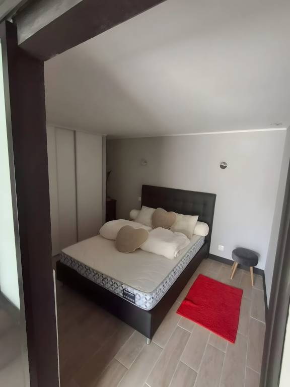 Holiday apartment with garden, patio & pool | Pets are welcome — photo 3