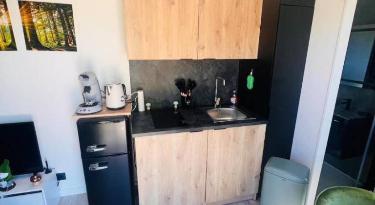 House | Pets allowed — photo 4