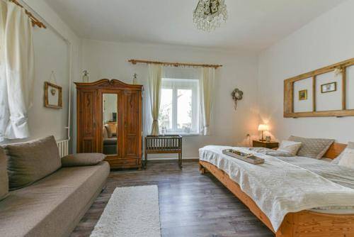 Apartman Sirok