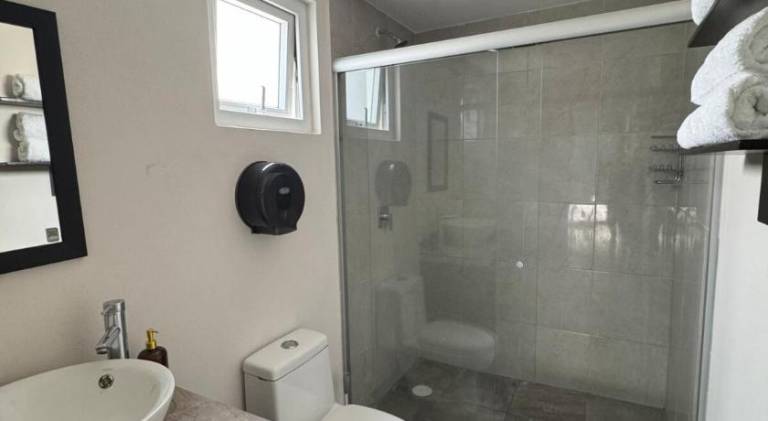 Apartment with pool — photo 2