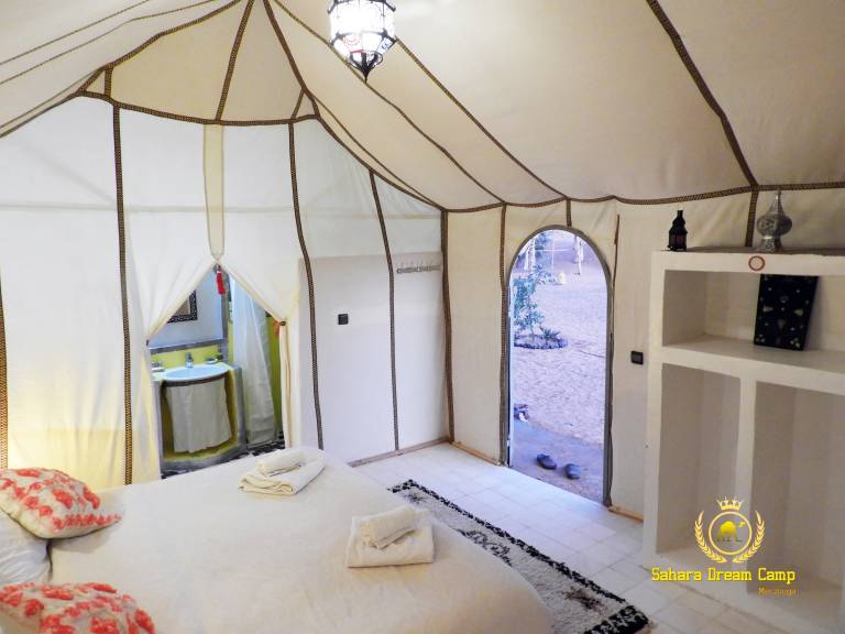 Sleep In Luxury Tent In Desert ! — photo 5
