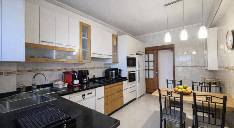 Lovely apartment with terrace & hot tub | Suitable for remote work | Dogs allowed — photo 5